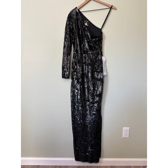 Mac Duggal Sequined Black One Shoulder Dress Gown, Size 6 - Picture 2 of 13